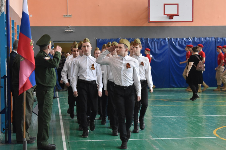 Укажите подпись к картинке.